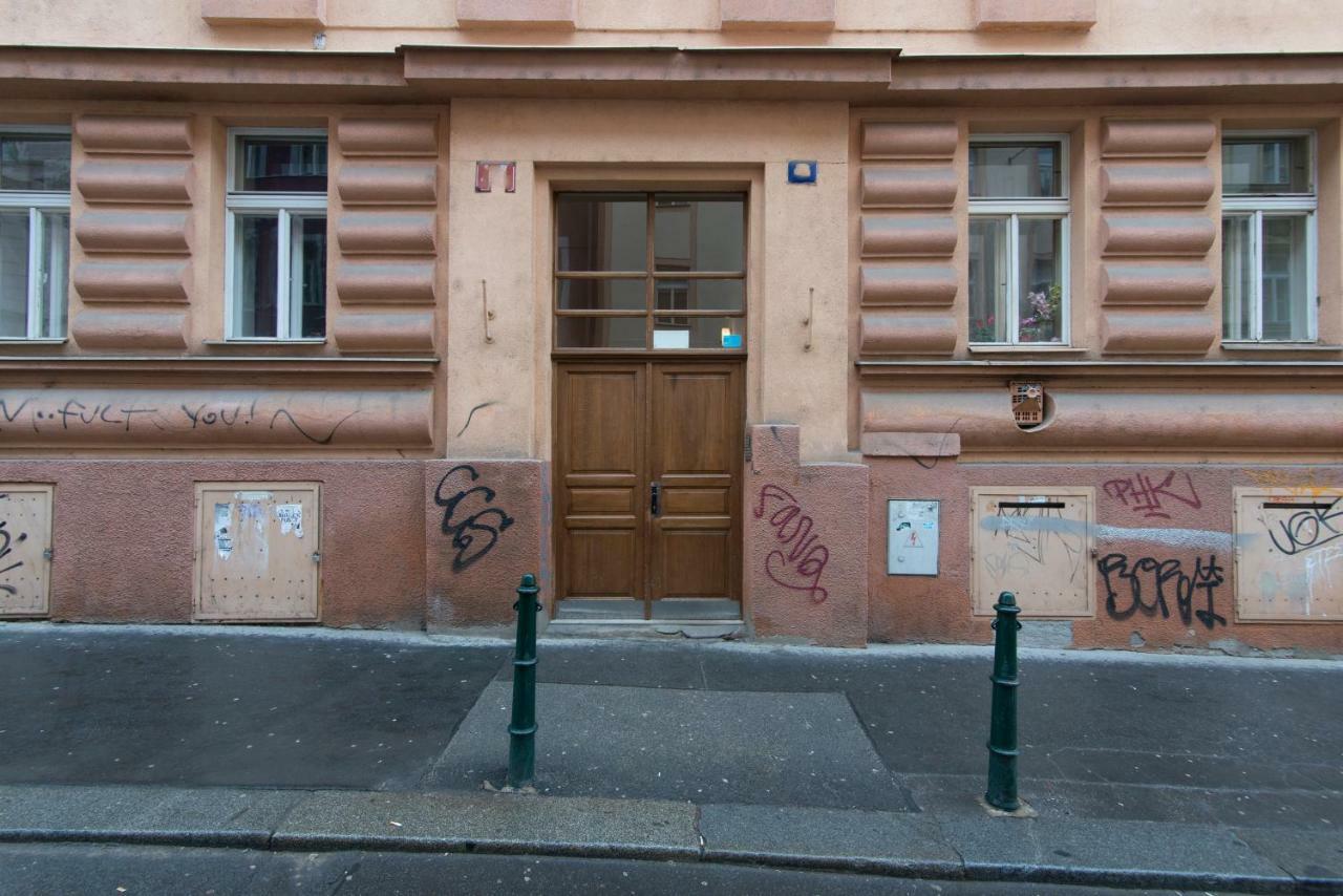 Spacious Apartment Near Wenceslas Square Prague Extérieur photo